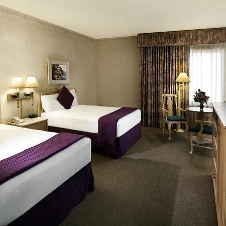 Riviera Hotel & Casino-3